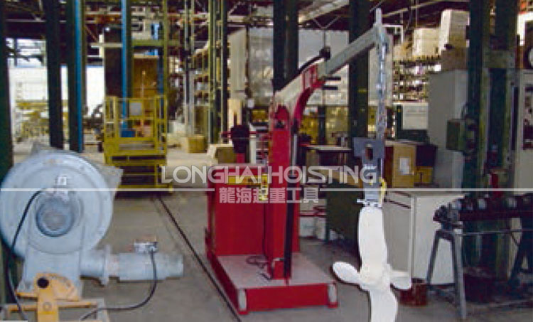 德國(guó)配重型電動(dòng)液壓小吊車(chē)（風(fēng)力發(fā)電機(jī)公司）